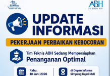 Perbaikan Kebocoran PIPA Distribusi ,ABH berupaya Melakukan Perbaikan