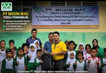 PT. Musim Mas Salurkan 480 Paket Bantuan Pendidikan