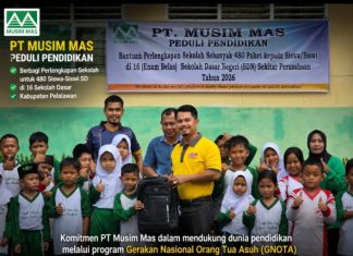 PT. Musim Mas Salurkan 480 Paket Bantuan Pendidikan