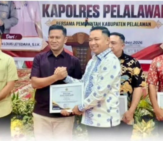 Kontribusi Penangan Karhutla, PT Musim Mas Menerima Penghargaan dari Kapolres