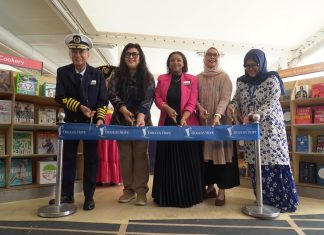 Kapal Buku Doulos Hope Singgah di Batam, Buka Jendela Pengetahuan bagi Wisatawan