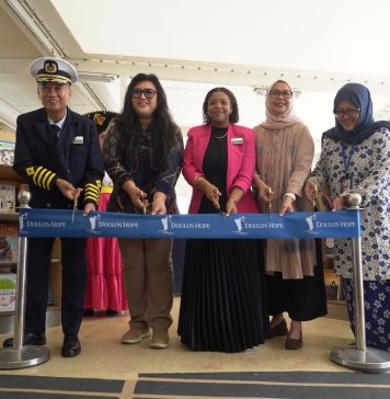 Kapal Buku Doulos Hope Singgah di Batam, Buka Jendela Pengetahuan bagi Wisatawan