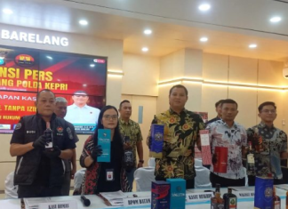 SS Ditetapkan Tersangka Miras Ilegal 8.664 Botol di Bengkong, Polisi Buru Pemilik Lain Lai Cung